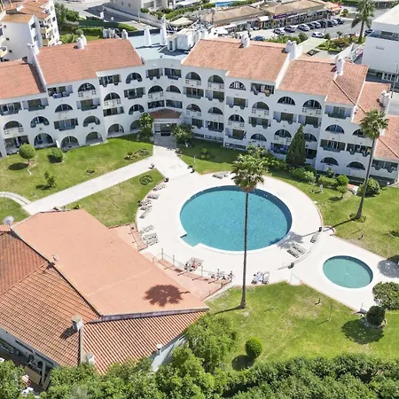 #126 1br Vale Mangude Pool & Apartamento *